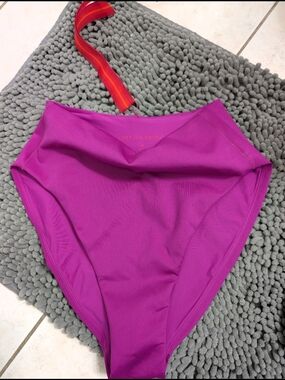 Left On Friday High-Waist Bikini Bottom in Bright Fuchsia